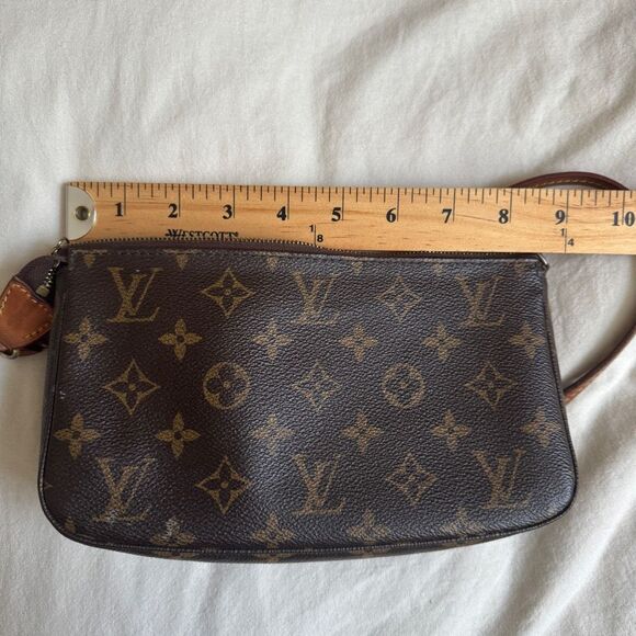Louis Vuitton Monogram Bag Pochette Brown Authentic Pouch Clutch - Picture 9 of 10